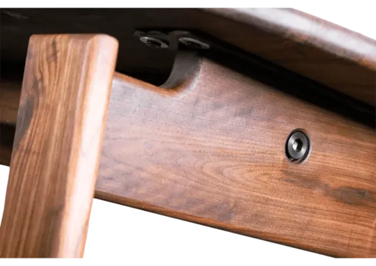 Cavel Artson Salontafel | Massief Amerikaans Notenhout Cavel Artson Salontafel | Massief Amerikaans Notenhout