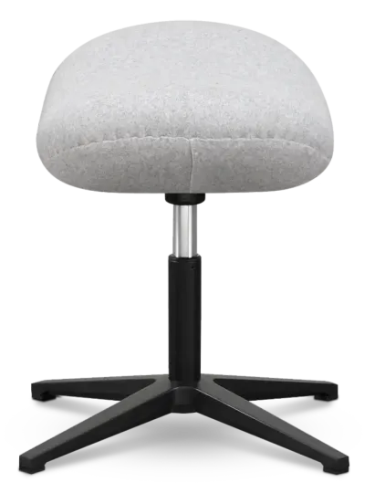 Flag Ottoman / Hocker Licht Grijs Kasjmier Flegg Ottoman / Hocker Licht Grijs Kasjmier